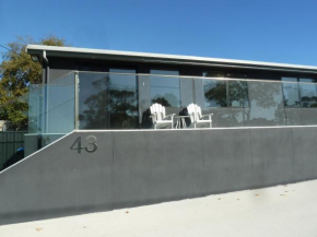 Bellevue on Bentley - Unit 1, Bridport